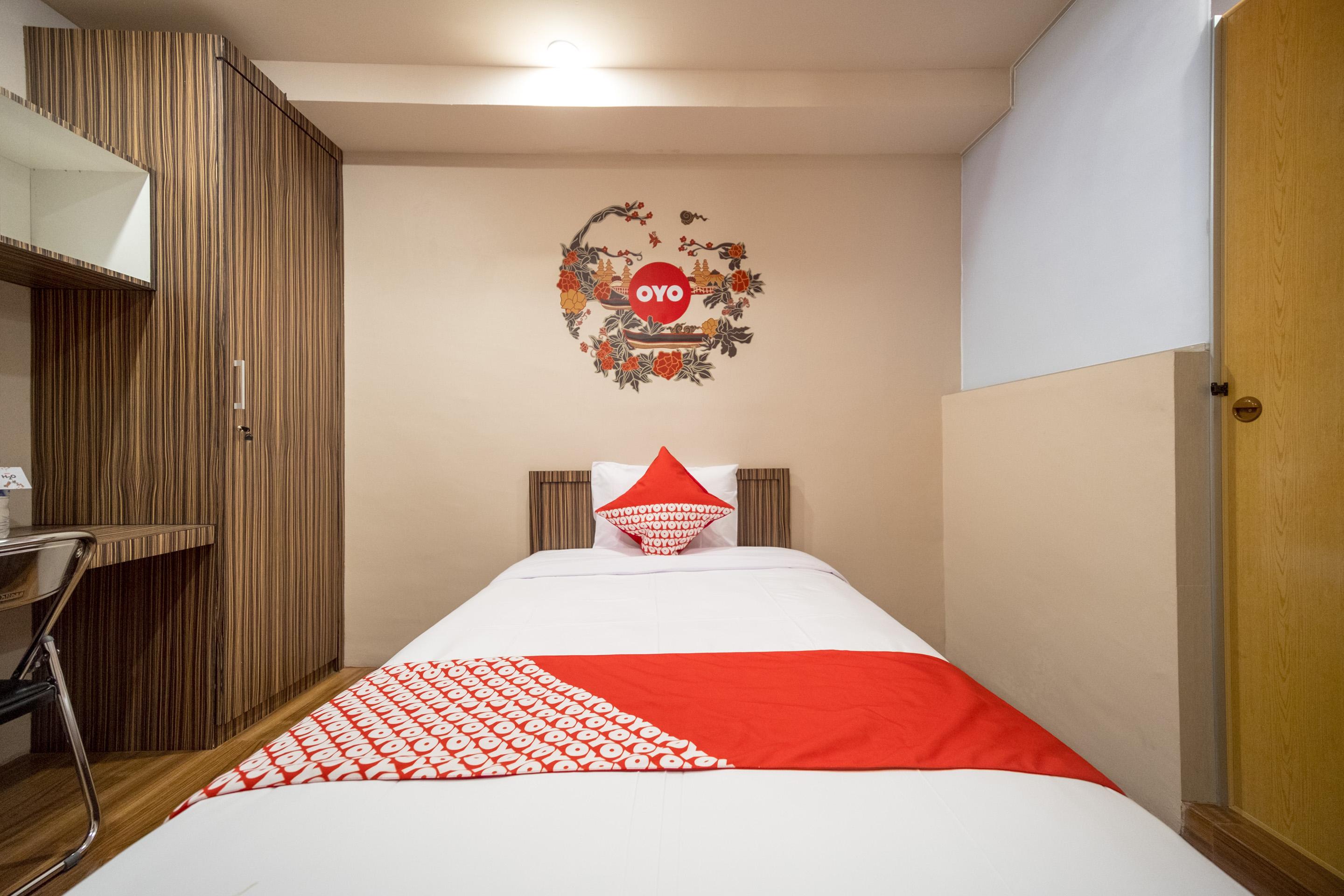 Oyo 291 Medan City Syariah Exterior photo