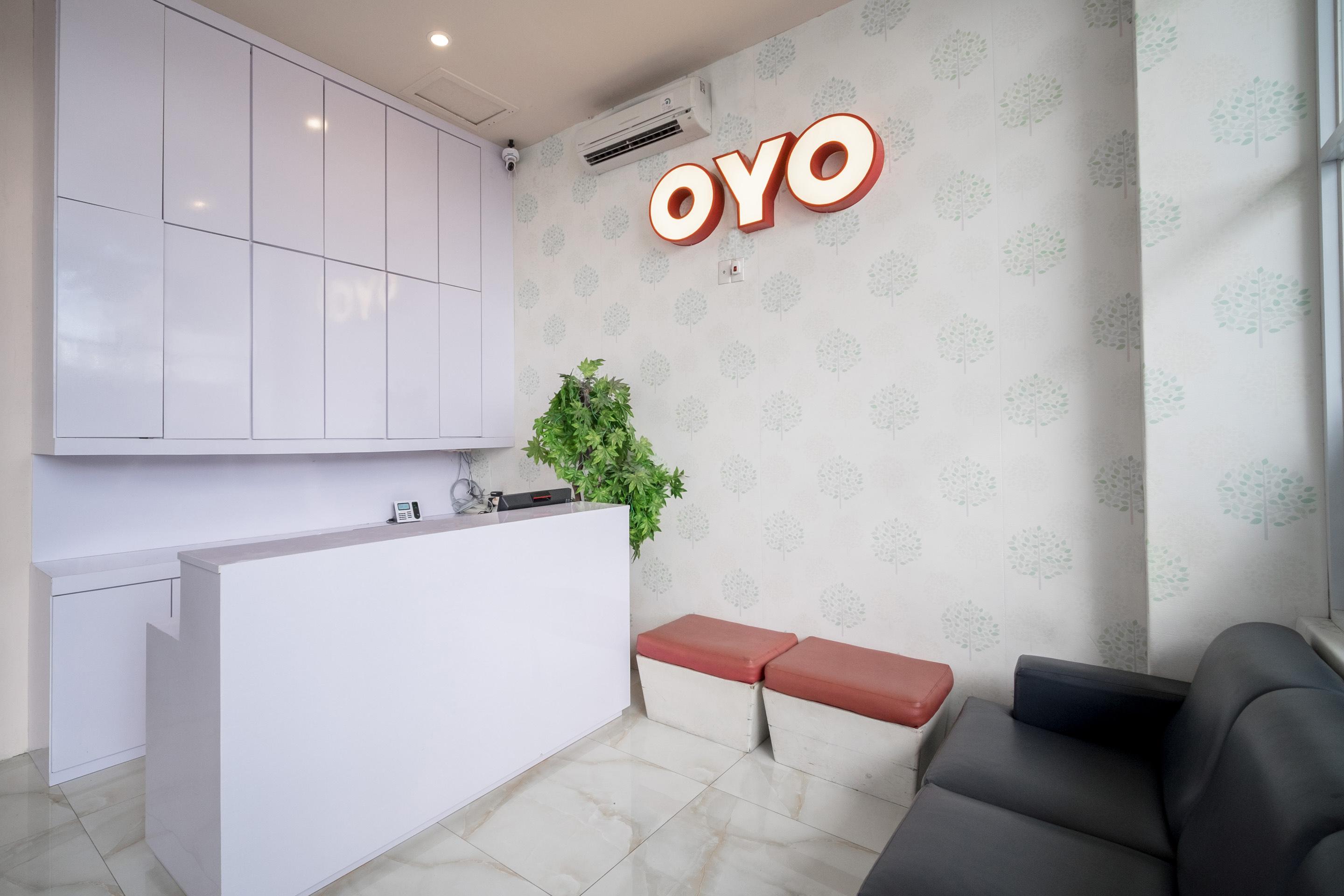 Oyo 291 Medan City Syariah Exterior photo