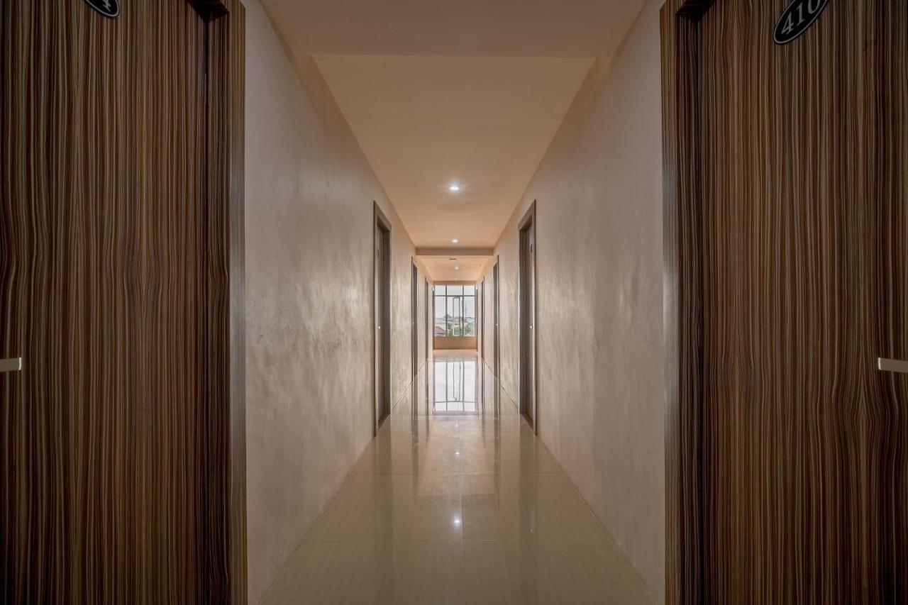 Oyo 291 Medan City Syariah Exterior photo
