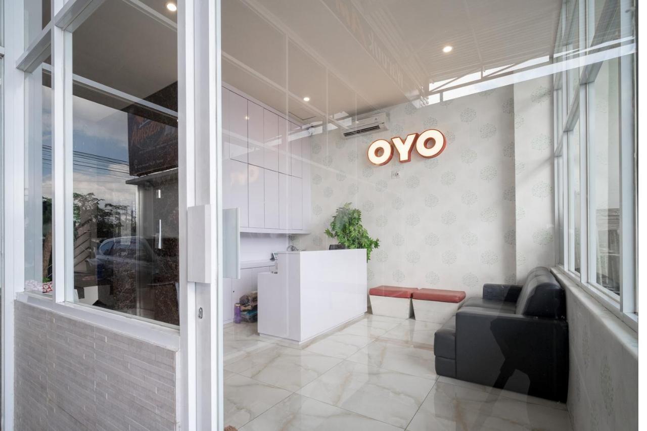 Oyo 291 Medan City Syariah Exterior photo